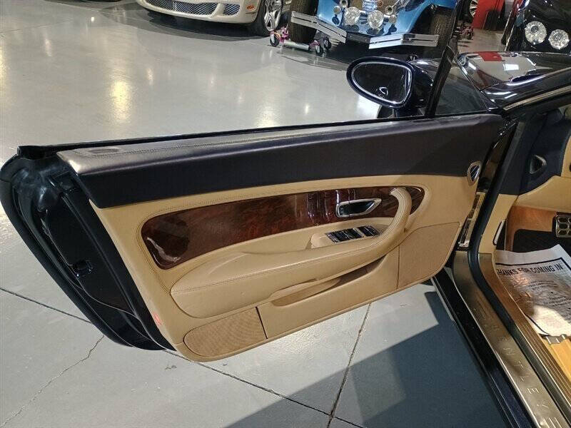 2007 Bentley Continental 19