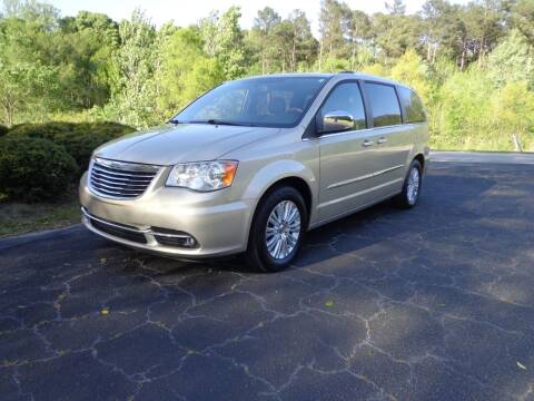 2013 Chrysler Town and Country for sale at CAROLINA CLASSIC AUTOS in Fort Lawn SC