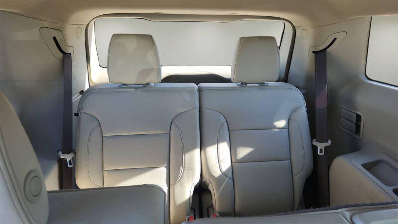 2017 GMC Acadia Denali