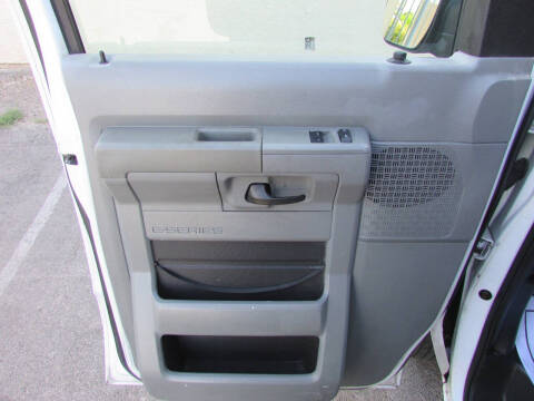 2011 Ford E-Series E-150