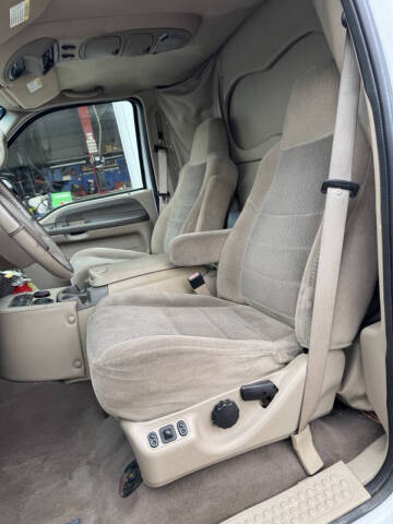 2002 Ford Excursion XLT