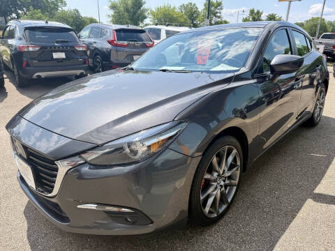 2018 Mazda MAZDA3 Grand Touring