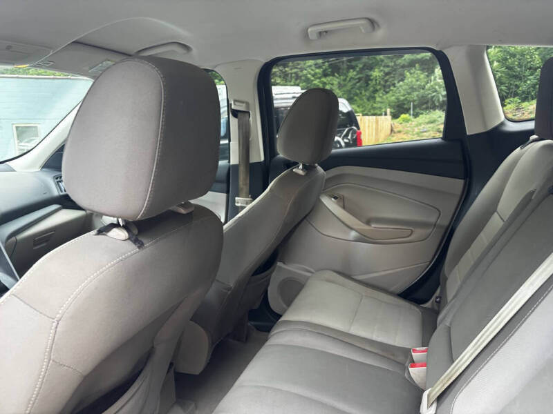 2015 Ford Escape SE