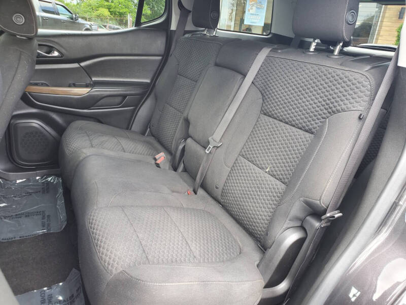 2019 GMC Acadia SLE-1