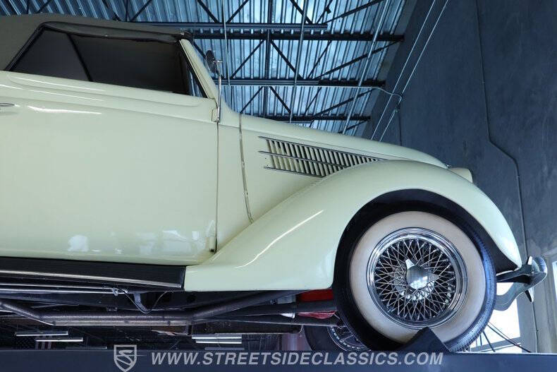1936 Ford Cabriolet