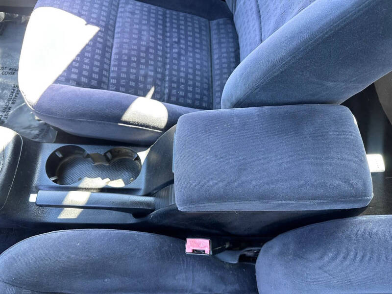 2003 Volkswagen Passat GL