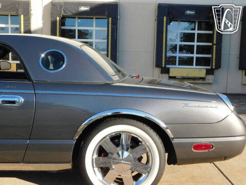 2003 Ford Thunderbird