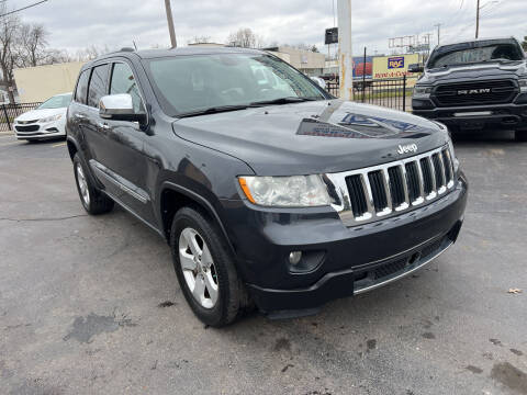 2013 Jeep Grand Cherokee for sale at Summit Palace Auto in Waterford MI