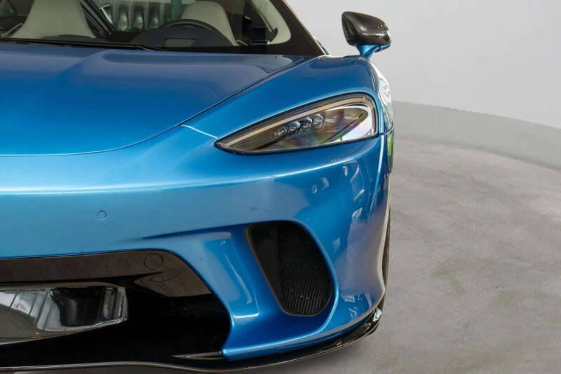 2023 McLaren GT