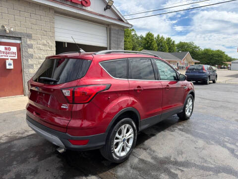 2019 Ford Escape SEL