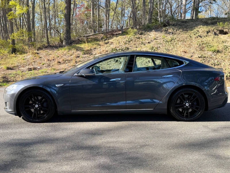 2015 Tesla Model S 70D