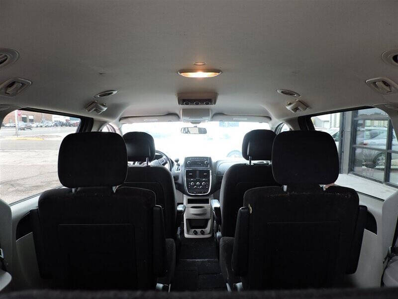 2014 Dodge Grand Caravan SE