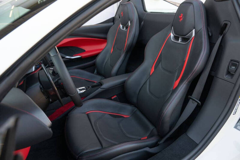 2024 Ferrari 296 GTS