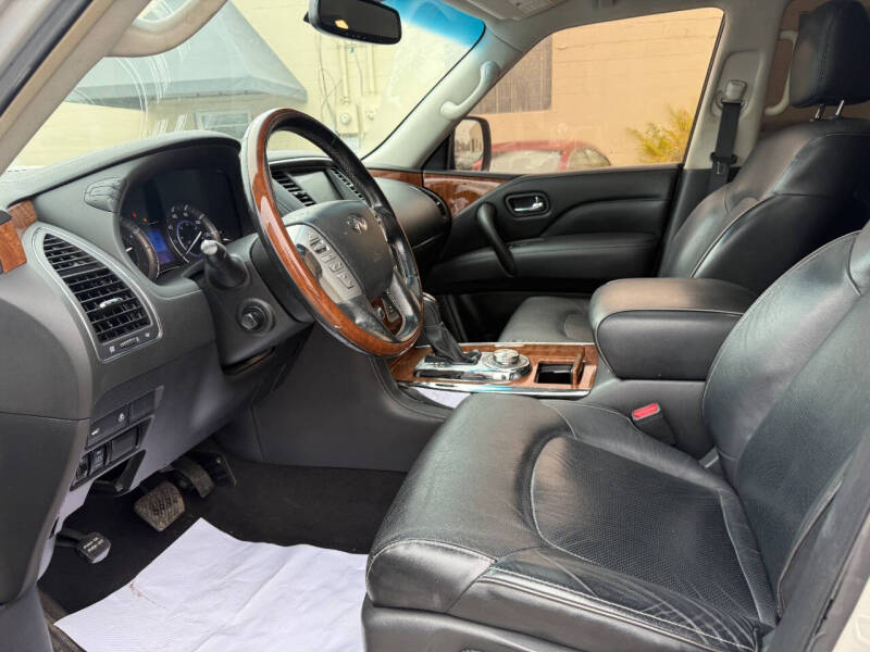 2019 Infiniti QX80 Luxe