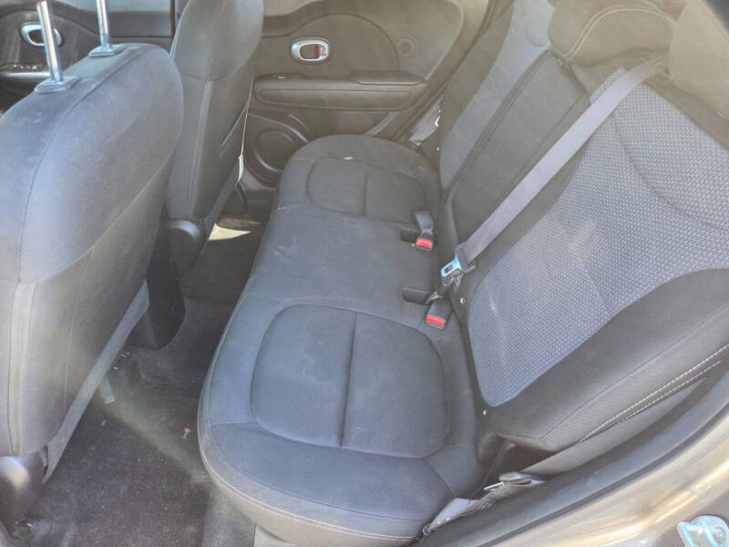 2019 Kia Soul +