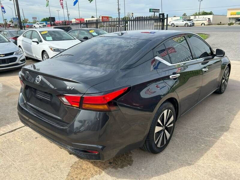 2021 Nissan Altima 2.5 SL