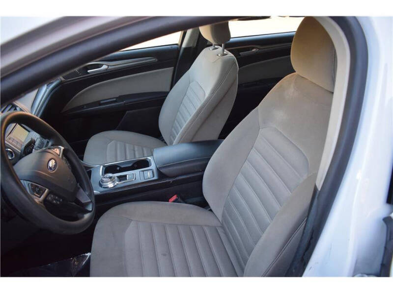 2017 Ford Fusion Hybrid S