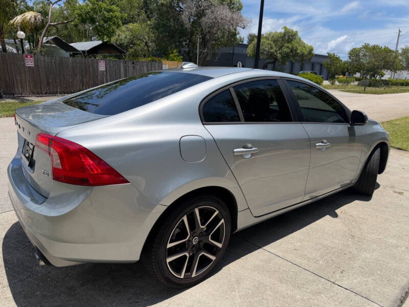 2017 Volvo S60 T5 Dynamic