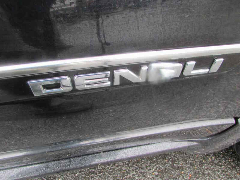 2015 GMC Acadia Denali