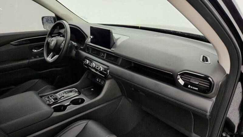 2023 Honda Pilot Touring