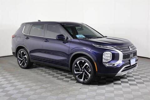 2023 Mitsubishi Outlander SE