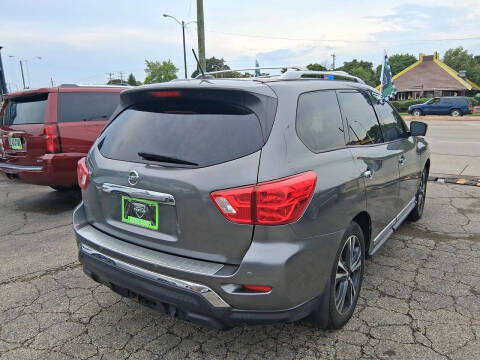 2018 Nissan Pathfinder Platinum