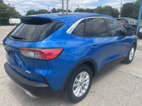 2020 Ford Escape SE