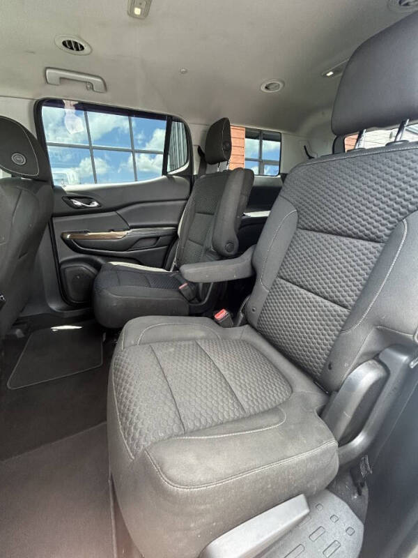 2019 GMC Acadia SLE-2