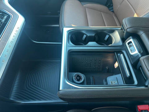 2025 Ford Expedition King Ranch