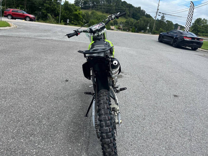 2024 Thumpstar TSF 230