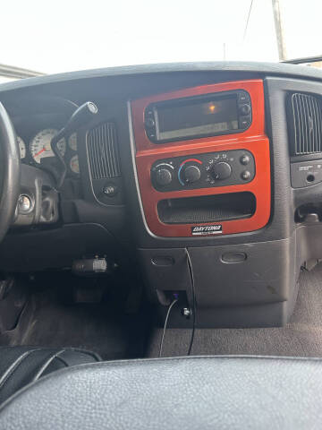 2005 Dodge Ram 1500 SLT