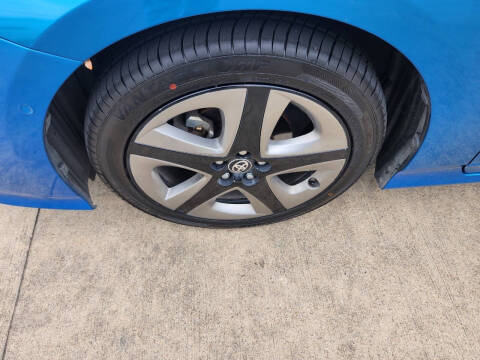 2019 Toyota Prius XLE