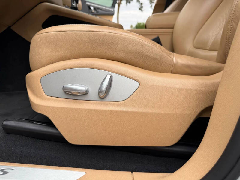 2017 Porsche Macan S