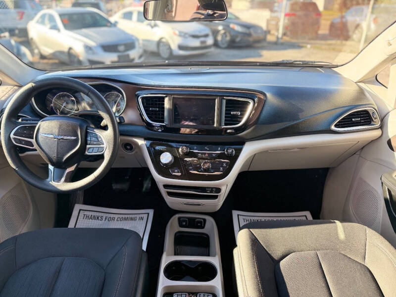 2018 Chrysler Pacifica Touring