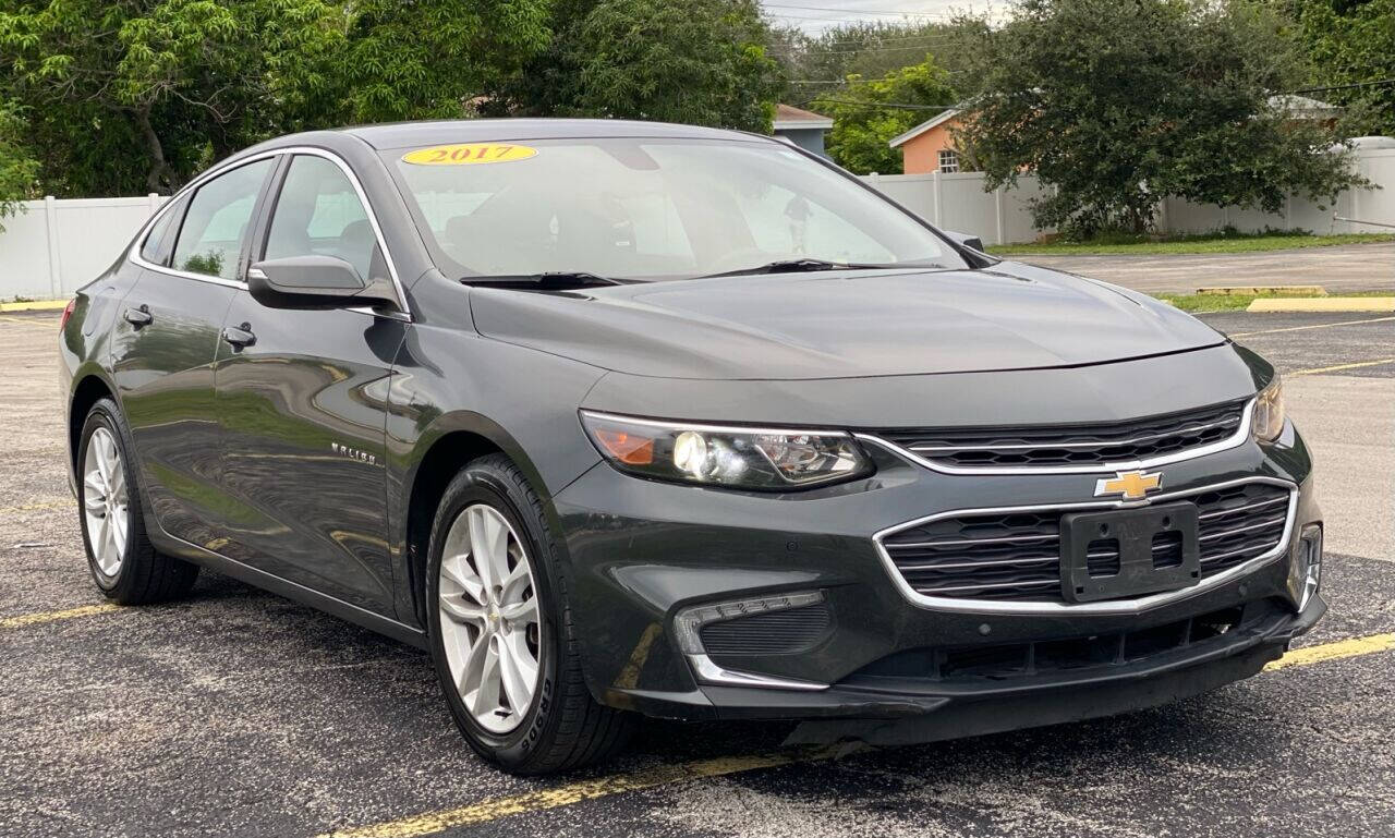 2017 Chevrolet Malibu  - $13,750