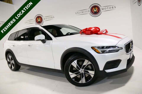 2020 Volvo V60 Cross Country for sale at Unlimited Motors in Fishers IN