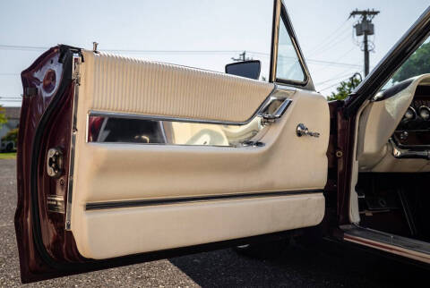 1965 Ford Thunderbird