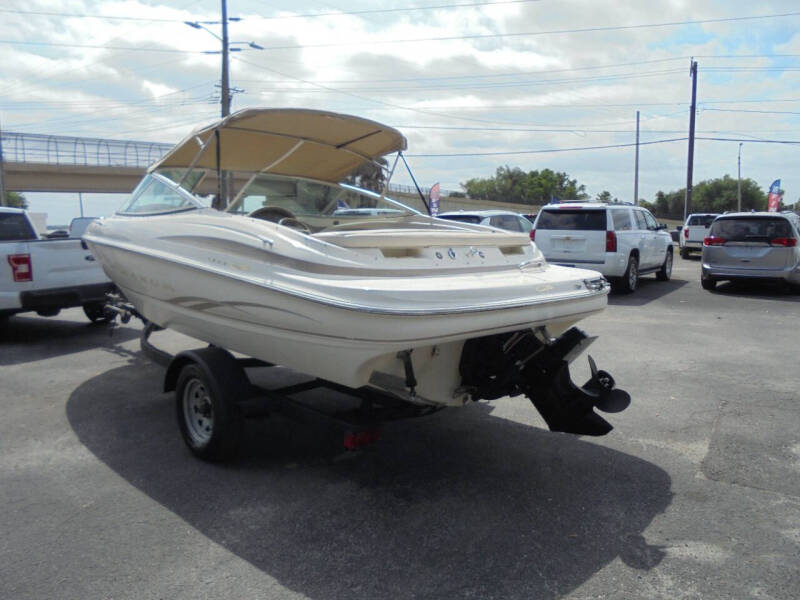 2001 Maxum 1900