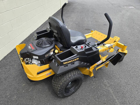 2025 Hustler Raptor X
