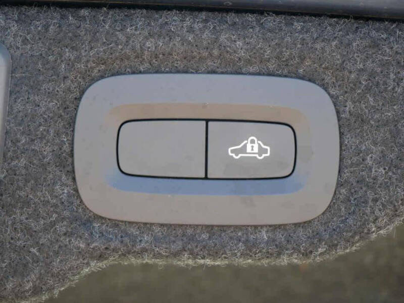 2021 Volvo S60 T5 Momentum