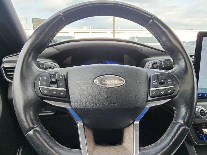2020 Ford Explorer Platinum