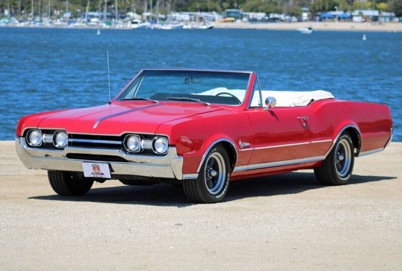 1967 Oldsmobile Cutlass Supreme