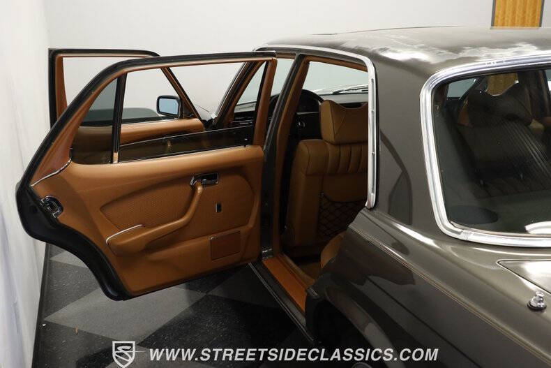 1979 Mercedes-Benz 450-Class