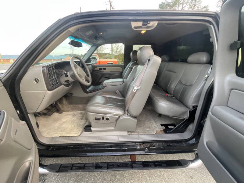 2003 GMC Sierra 1500 Denali