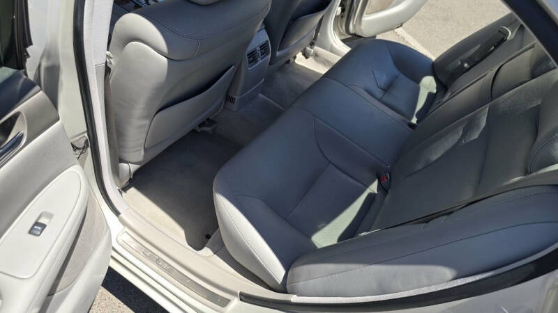 2005 Lexus ES 330