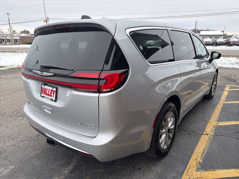 2026 Chrysler Pacifica Limited