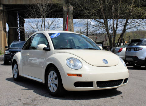 2009 Volkswagen New Beetle for sale at Cutuly Auto Sales in Pittsburgh PA