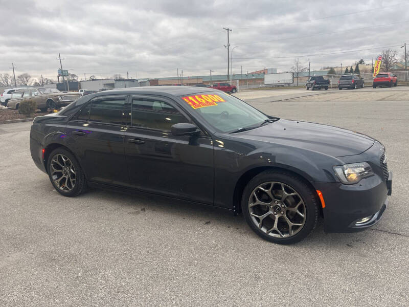 2016 Chrysler 300 S Alloy Edition