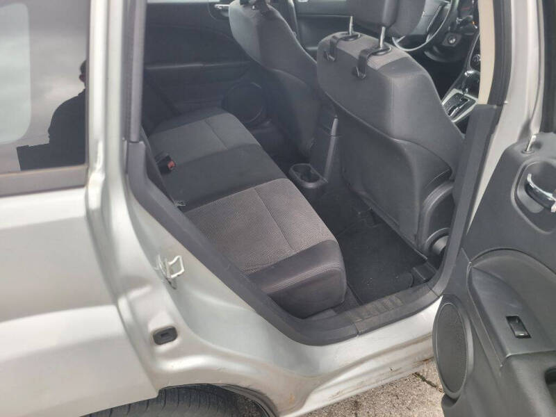 2012 Dodge Caliber SXT