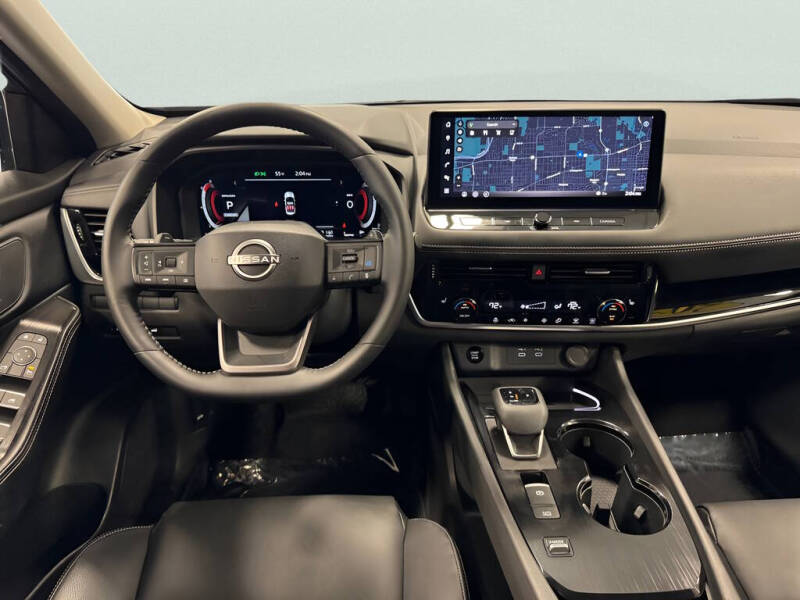 2025 Nissan Rogue SL